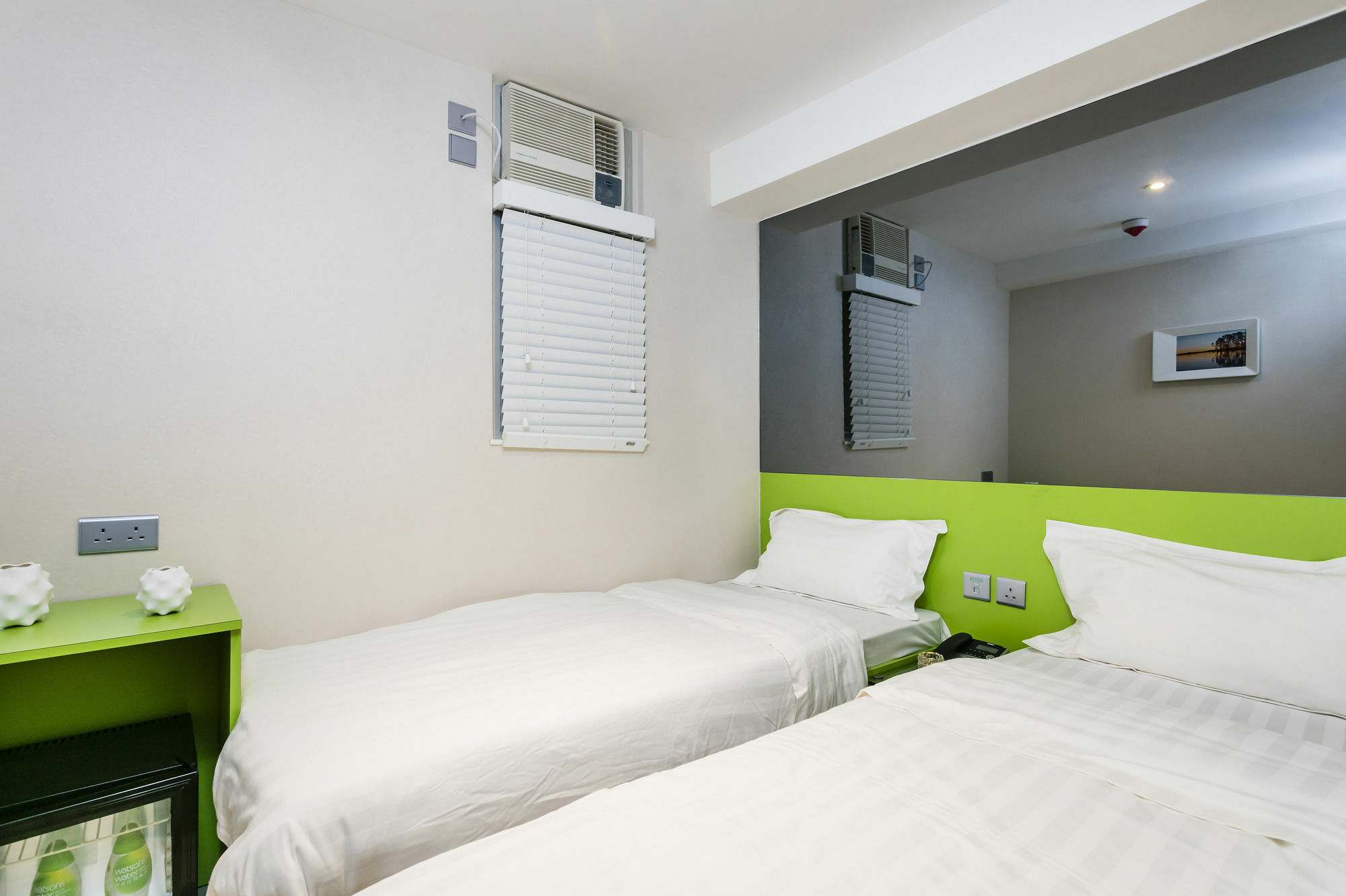 Pop Inn Гонконг Экстерьер фото