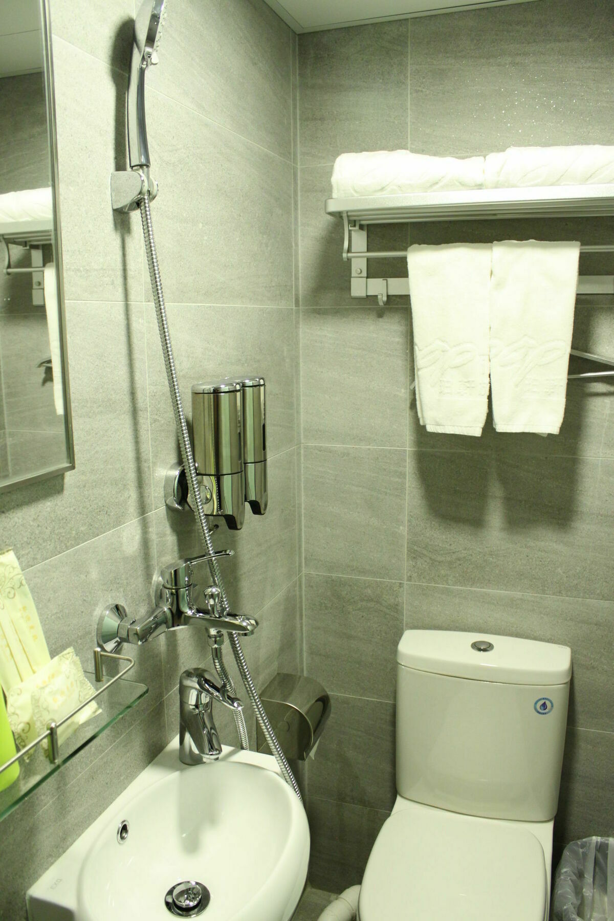 Pop Inn Гонконг Экстерьер фото