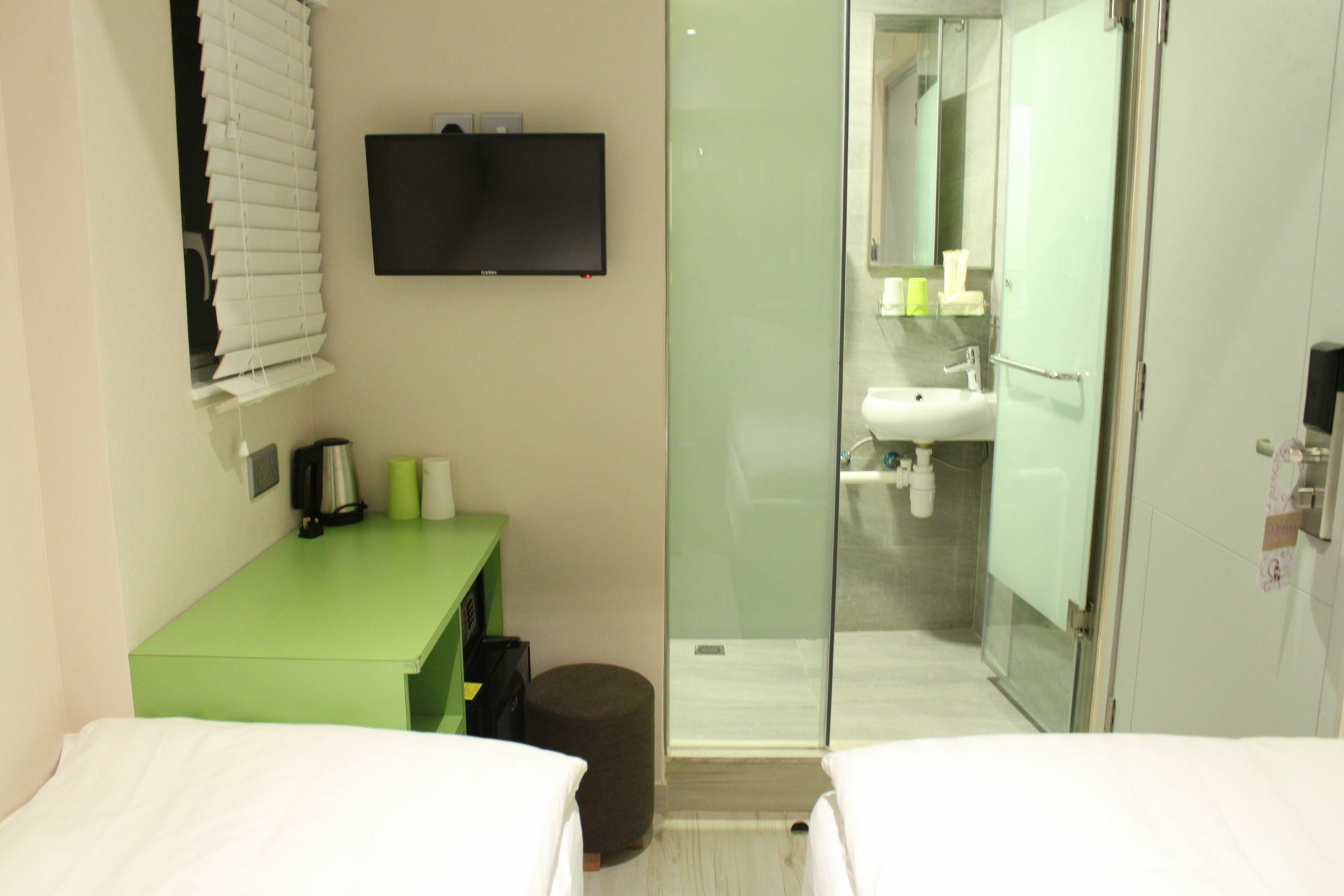Pop Inn Гонконг Экстерьер фото